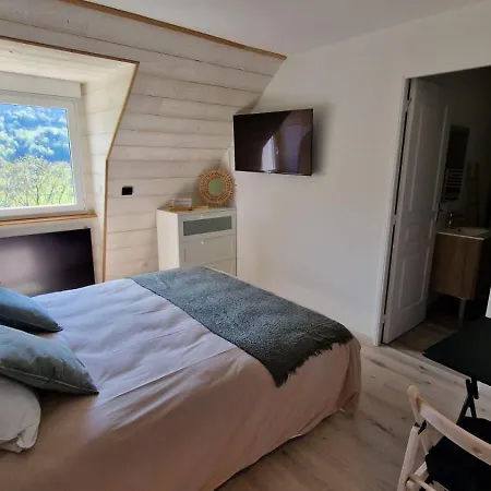 La Gentiane 住宿加早餐酒店